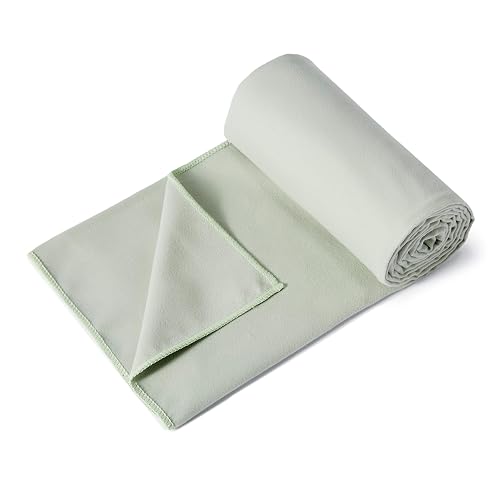Amazon Basics Camping and Hiking Microfiber Towel