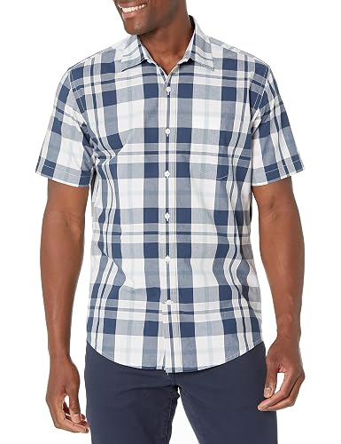 Amazon Essentials Men's Regular-Fit Short-Sleeve Poplin
