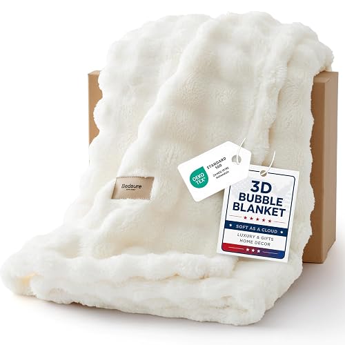 Bedsure 3D Fleece Bubble Blanket for Couch
